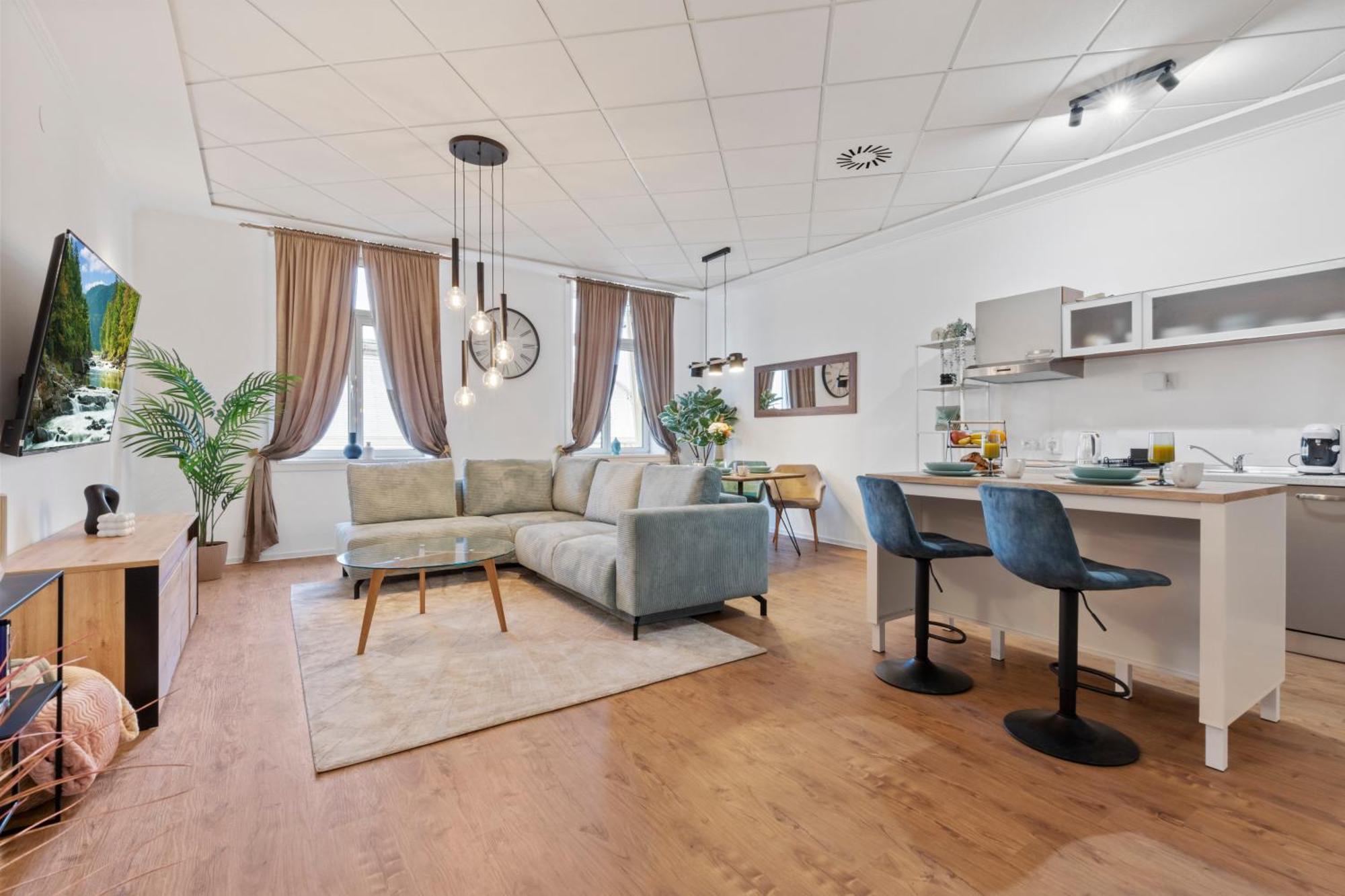 شقة Luxe Living At Old Town Center براتسيلافا المظهر الخارجي الصورة