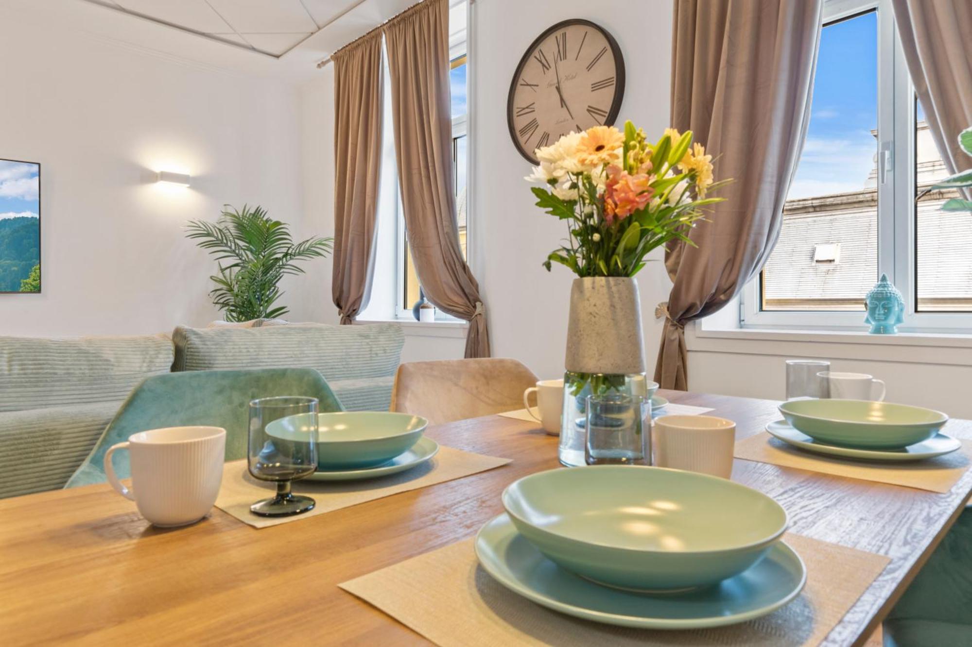 شقة Luxe Living At Old Town Center براتسيلافا المظهر الخارجي الصورة